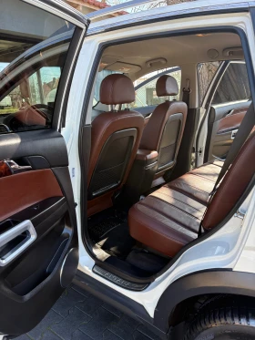 Opel Antara, снимка 10 - Автомобили и джипове - 53684523