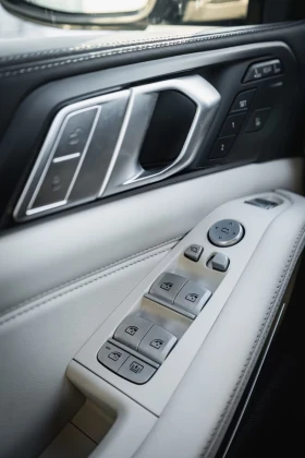 BMW X7 xDrive40i/340HP/7S/M-SPORT/PANO/360/MEMO/H&K/196q | Auto.bg — изображение 10