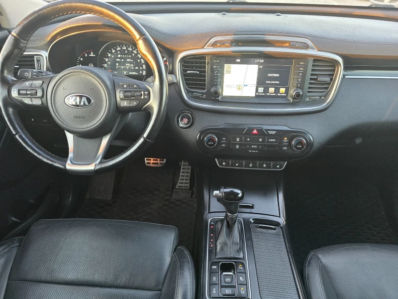 Kia Sorento 2.2CRDI 4x4 АВТОМАТИК FULL , снимка 15 - Автомобили и джипове - 47815116