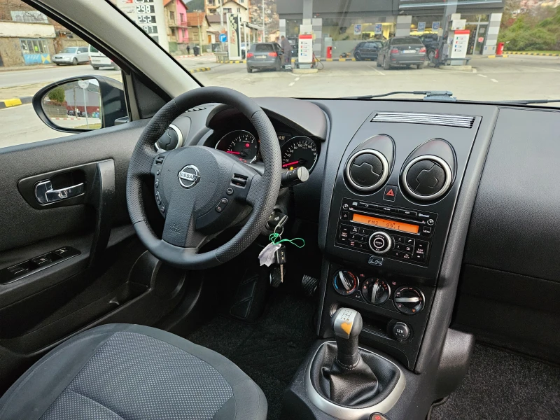 Nissan Qashqai 1.6 FACELIFT/KLIMA/EURO-5B, снимка 11 - Автомобили и джипове - 48043975