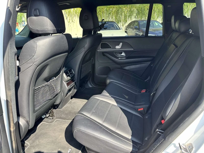Mercedes-Benz GLS 400 D 4 MATIC, снимка 8 - Автомобили и джипове - 51719238