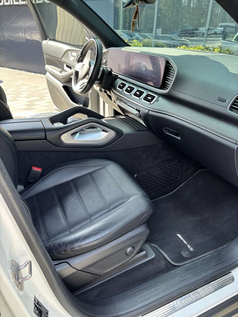 Mercedes-Benz GLS 400 D 4 MATIC, снимка 10 - Автомобили и джипове - 51719238