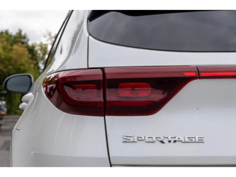 Kia Sportage * LX * CARFAX * ЦЕНА ДО БГ, снимка 5 - Автомобили и джипове - 52740488