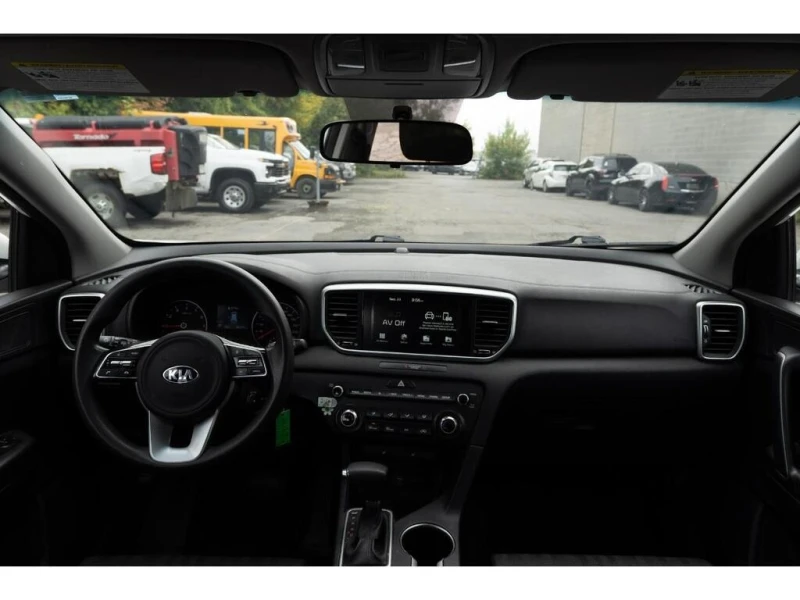 Kia Sportage * LX * CARFAX * ЦЕНА ДО БГ, снимка 13 - Автомобили и джипове - 52740488