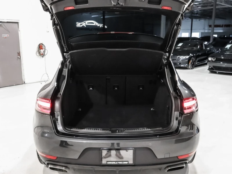 Porsche Macan * / AWD / Premium Plus / Bose Sound / Cooled Seats, снимка 14 - Автомобили и джипове - 52924359
