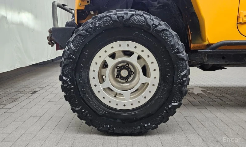Jeep Wrangler, снимка 5 - Автомобили и джипове - 53034500