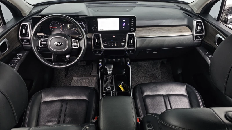Kia Sorento 2.2CRDI/Пълна сервизна !!!, снимка 6 - Автомобили и джипове - 53371912