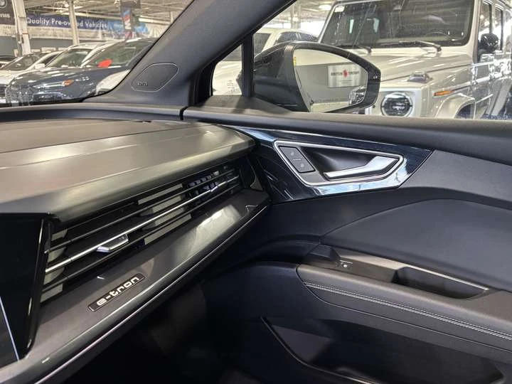 Audi Q4 E-Tron 50 QUATTRO| S-LINE| CLUSTERNAV| SONOS| PANO | Mobile.bg � ����������� 10