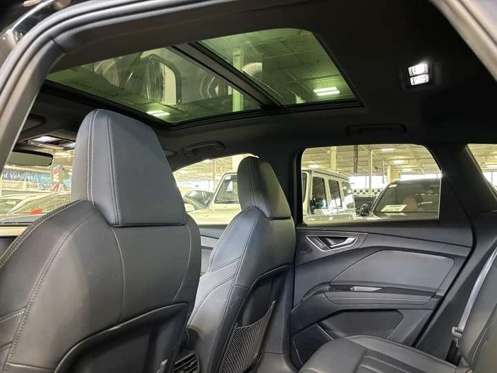 Audi Q4 E-Tron 50 QUATTRO| S-LINE| CLUSTERNAV| SONOS| PANO | Mobile.bg � ����������� 16