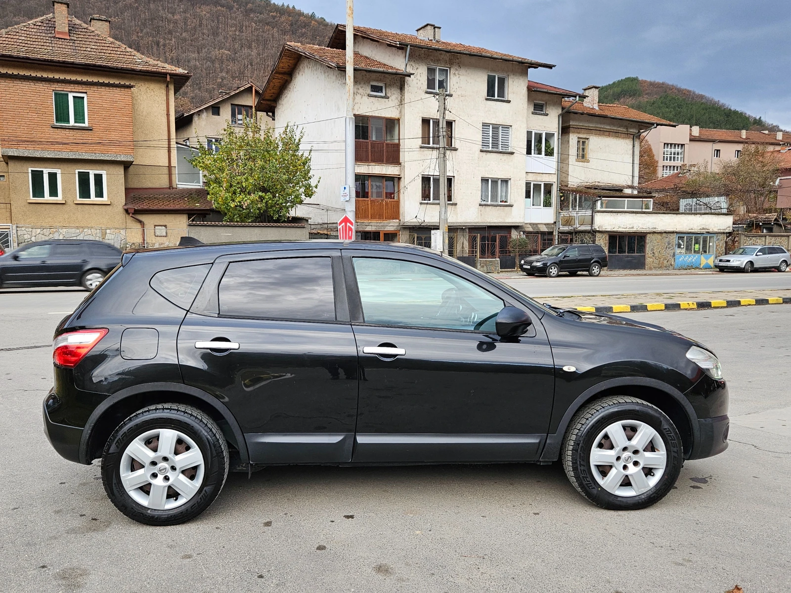 Nissan Qashqai 1.6 FACELIFT/KLIMA/EURO-5B - изображение 7