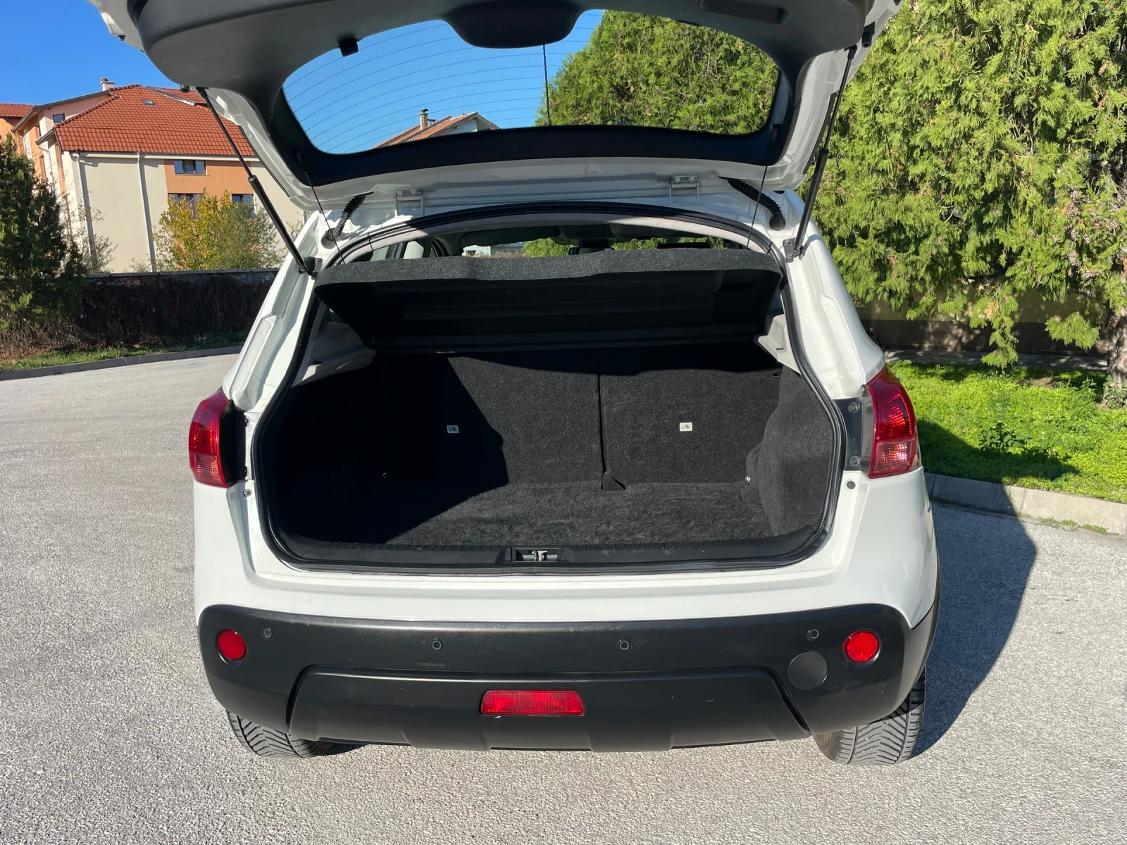 Nissan Qashqai 1.5DCi 103к.с. ИТАЛИЯ - изображение 4