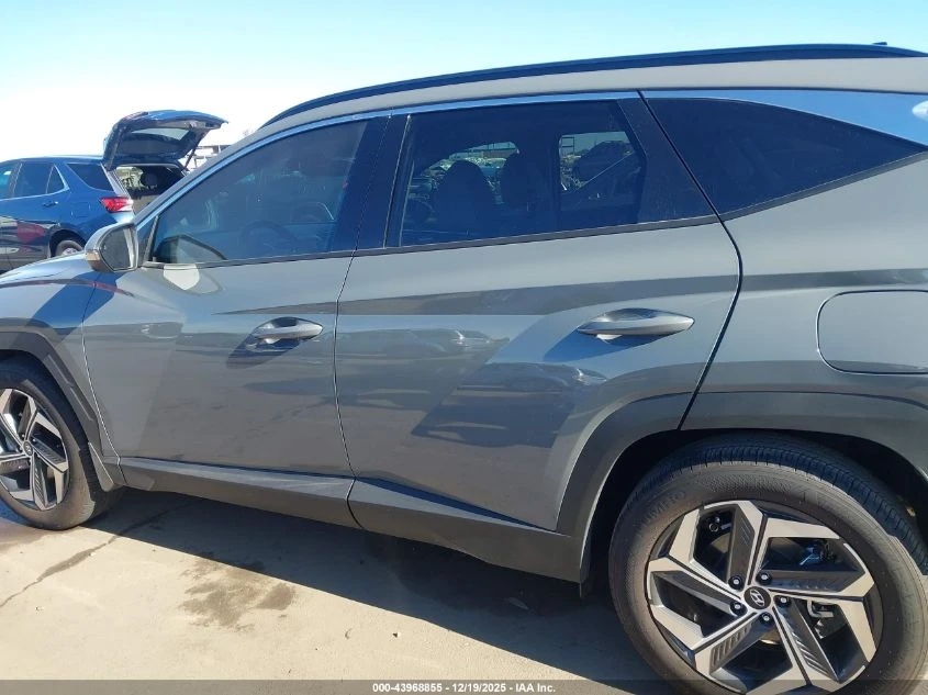 Hyundai Tucson 2.5L I-4 DI, DOHC, VVT, 187HP Front Wheel Drive | Mobile.bg � ����������� 6