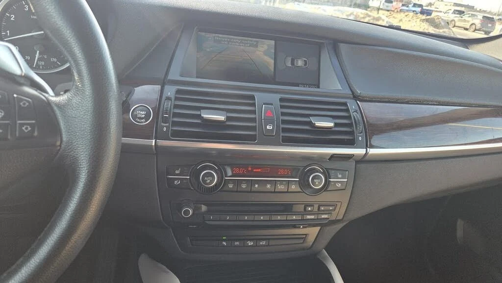 BMW X6 * AвтоКредит* (ЦЕНА ДО БГ), снимка 12 - Автомобили и джипове - 54125088