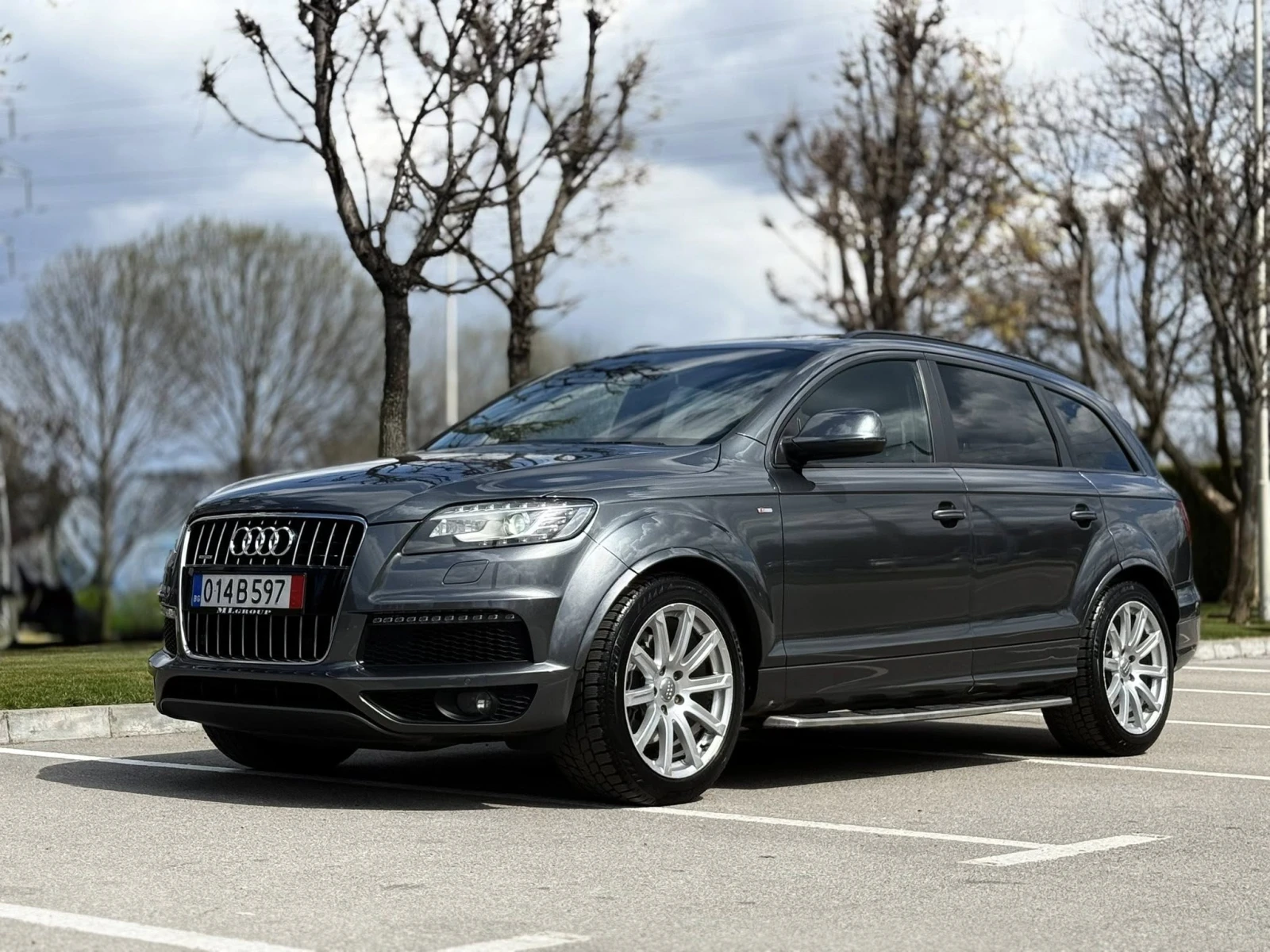 Audi Q7 3 х S line ! 7 местна