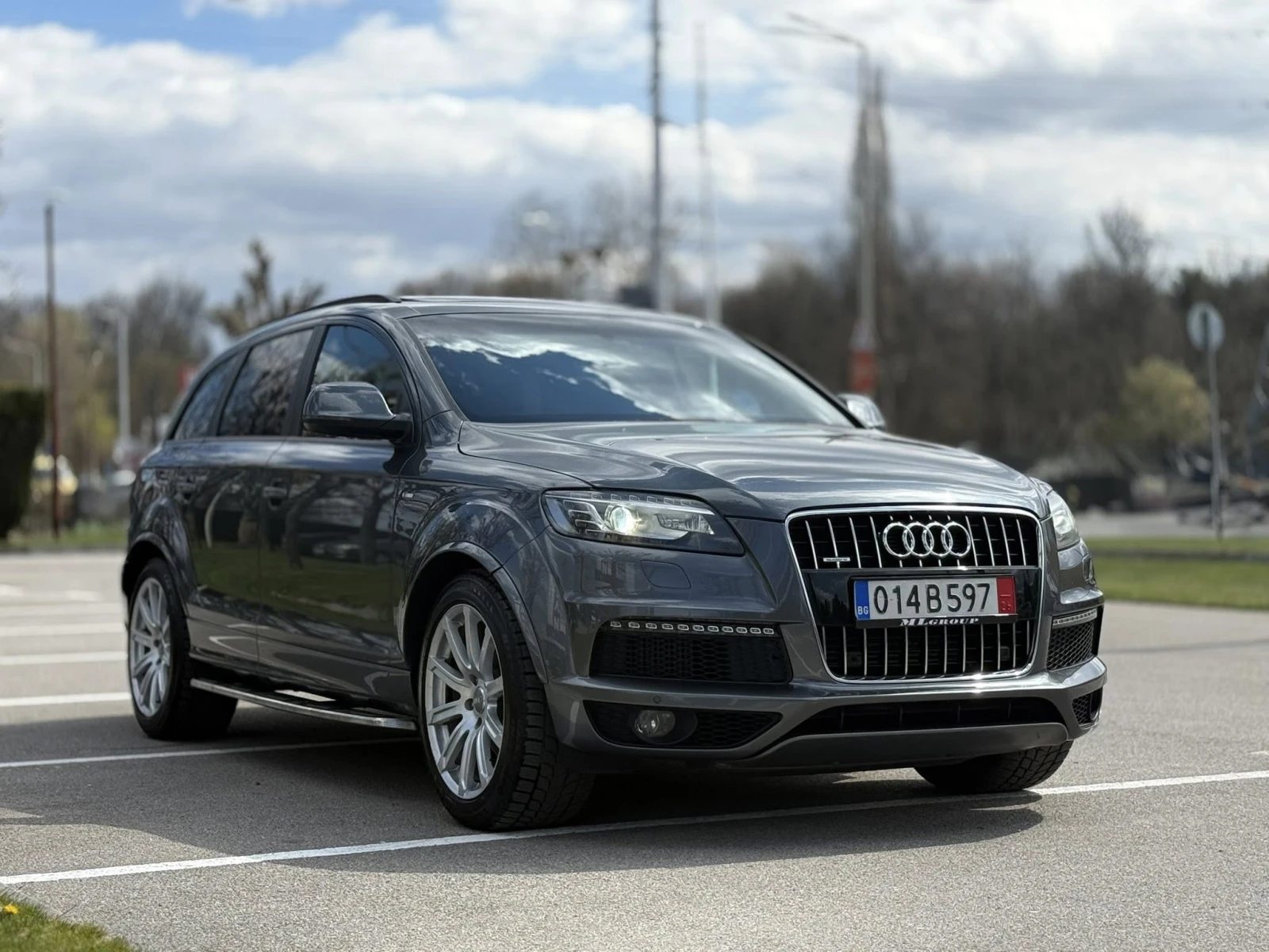Audi Q7 3 х S line ! 7 местна, снимка 3 - Автомобили и джипове - 54163480