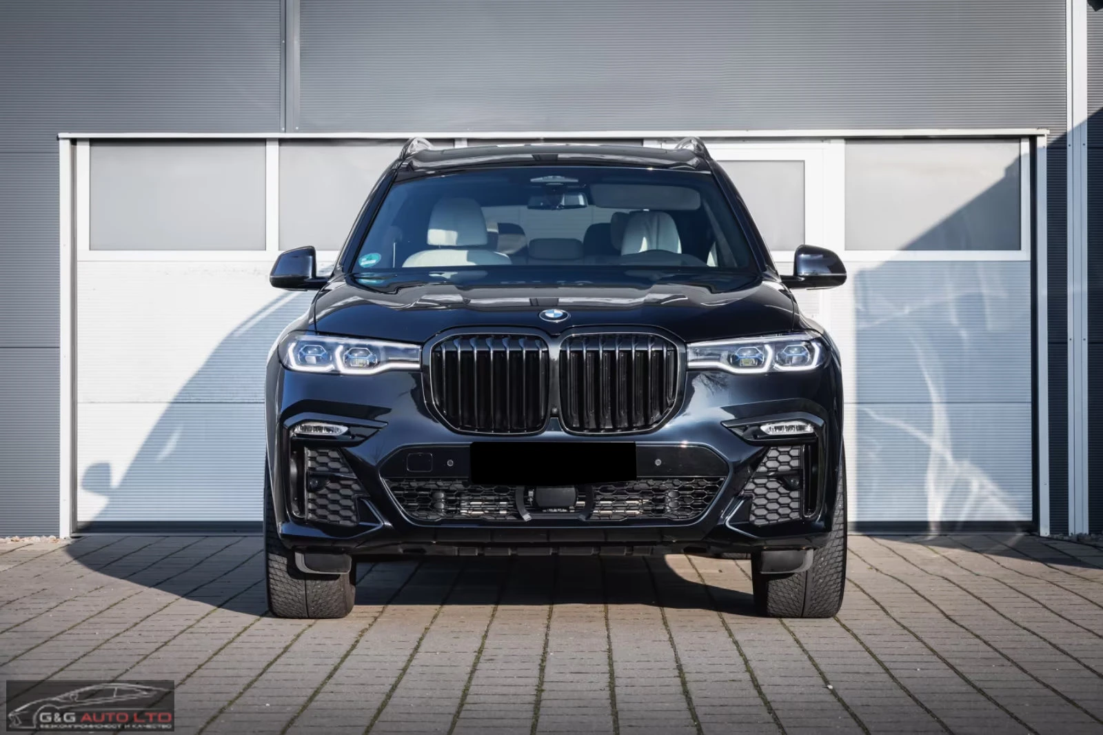 BMW X7 xDrive40i/340HP/7S/M-SPORT/PANO/360/MEMO/H&K/196q | Mobile.bg � ����������� 2