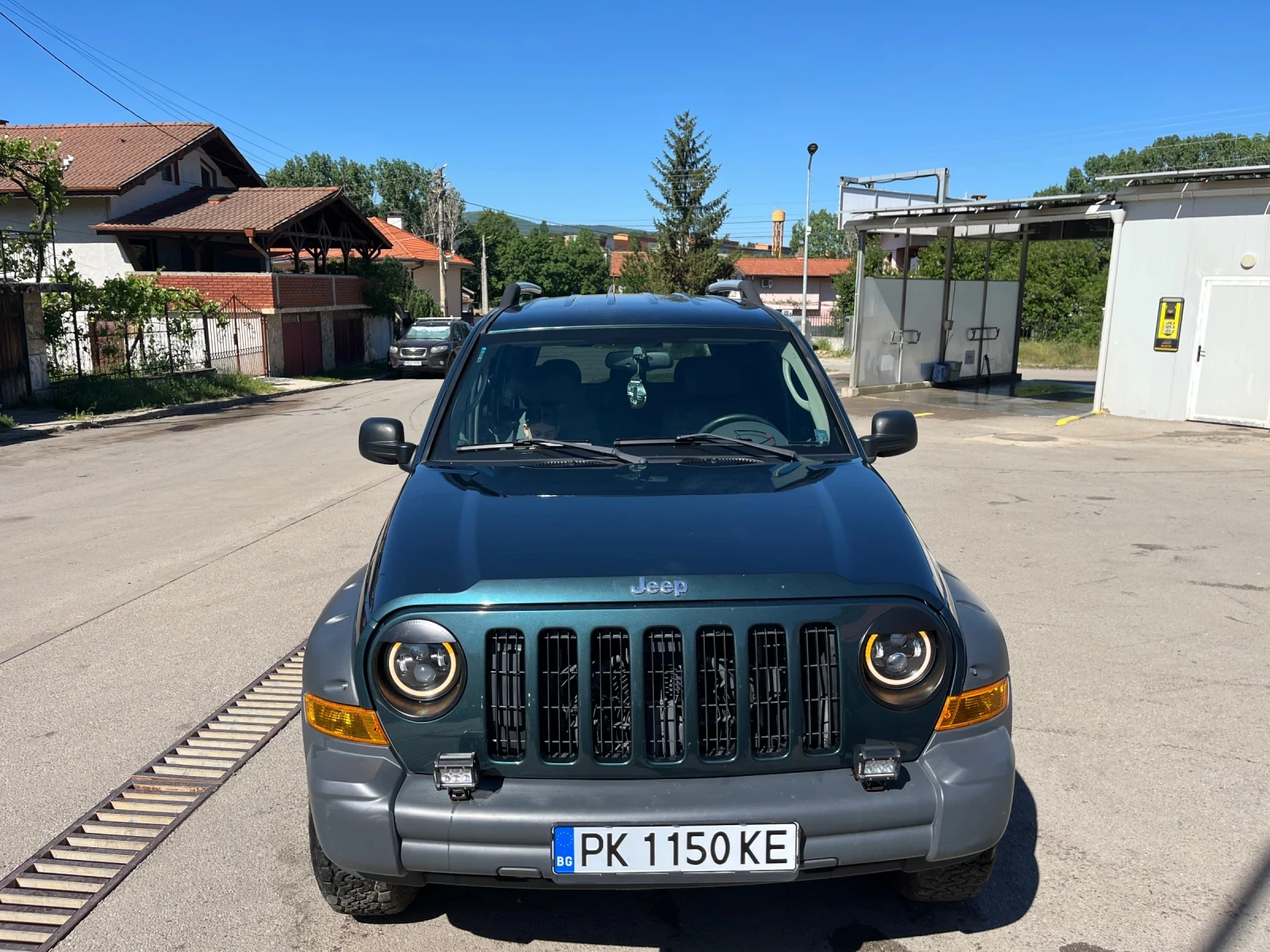 Jeep Cherokee