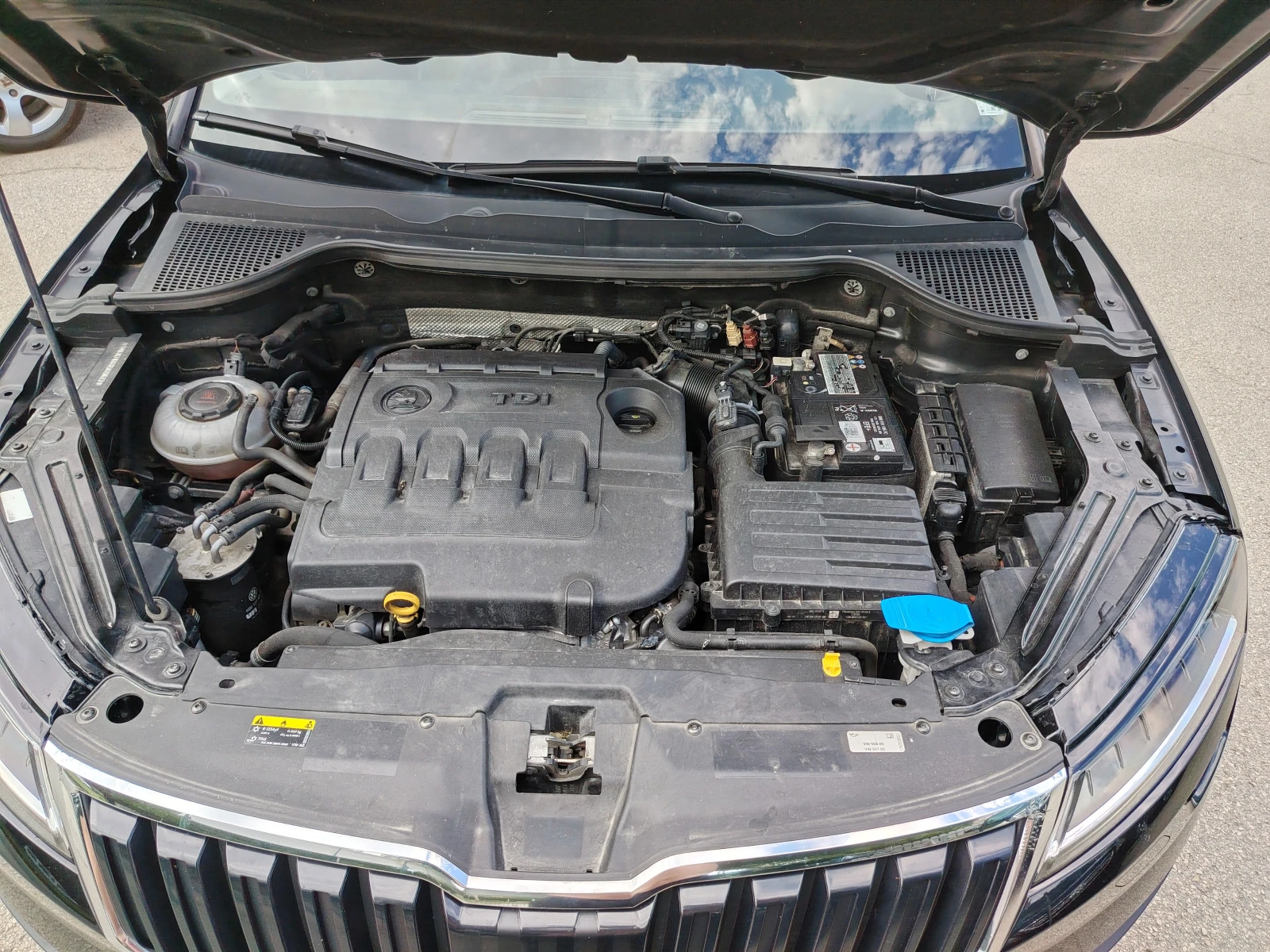 Skoda Karoq 1.6 GAZ BENZIN 116, снимка 15 - Автомобили и джипове - 54928380