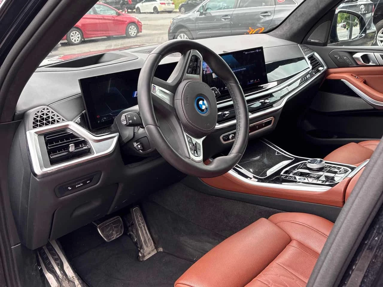 BMW X5 xDrive50e/ВЪЗДУШНО/ПАНОРАМА/ДИСТРОНИК/360, снимка 7 - Автомобили и джипове - 55287219