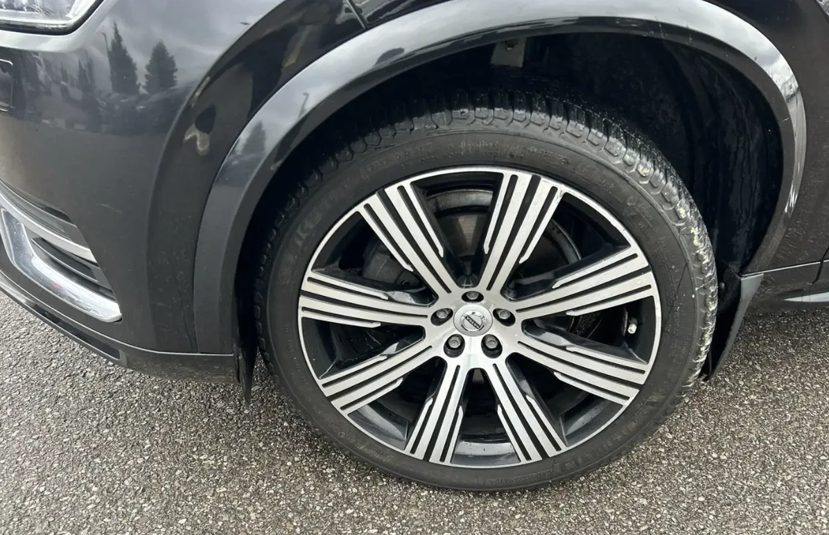 Volvo Xc90 T6* AWD* Камера* Virtual* Bowers&Wilkins , снимка 17 - Автомобили и джипове - 55407203