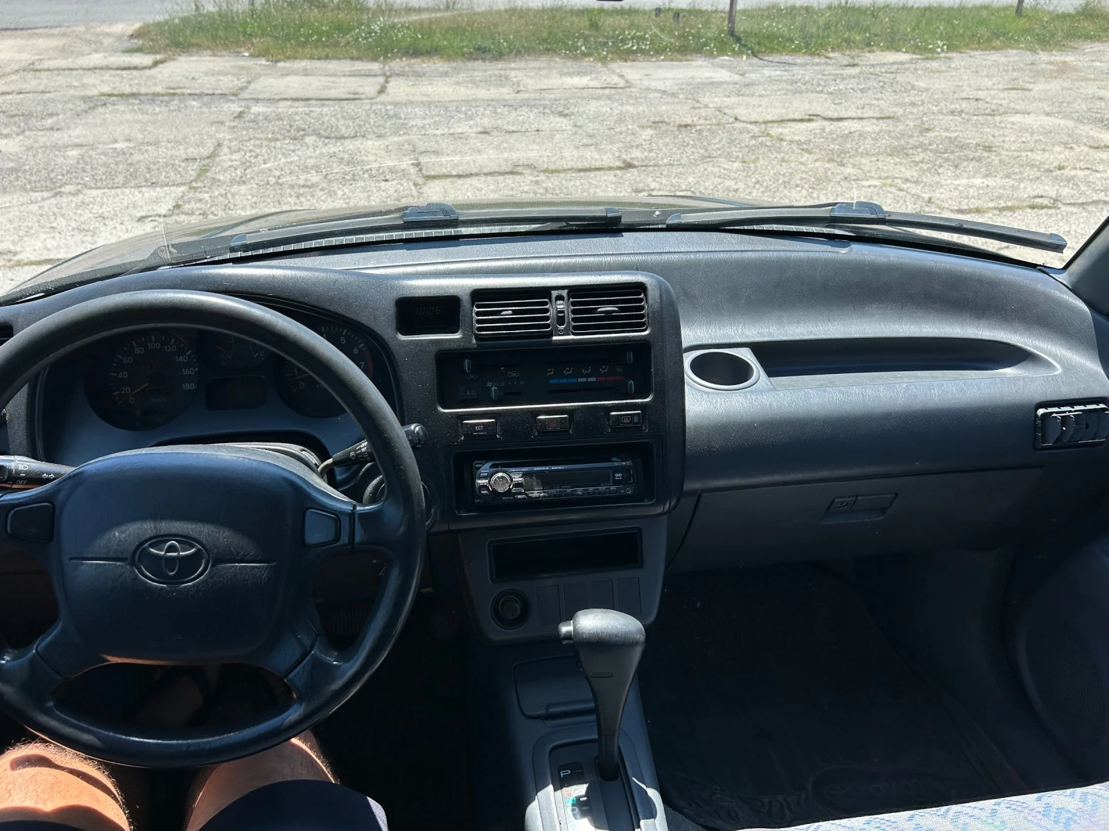 Toyota Rav4, снимка 9 - Автомобили и джипове - 55491586