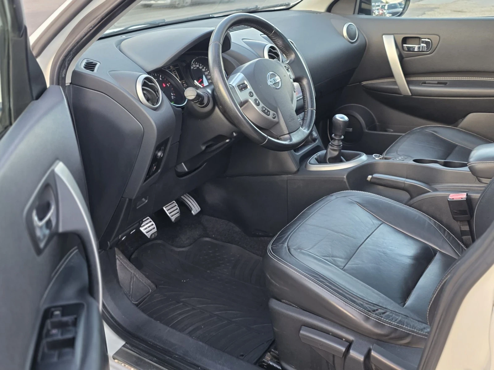 Nissan Qashqai 1.5dci 110k.c. * Tekna Spicial* ������ ����  | Mobile.bg � ����������� 8