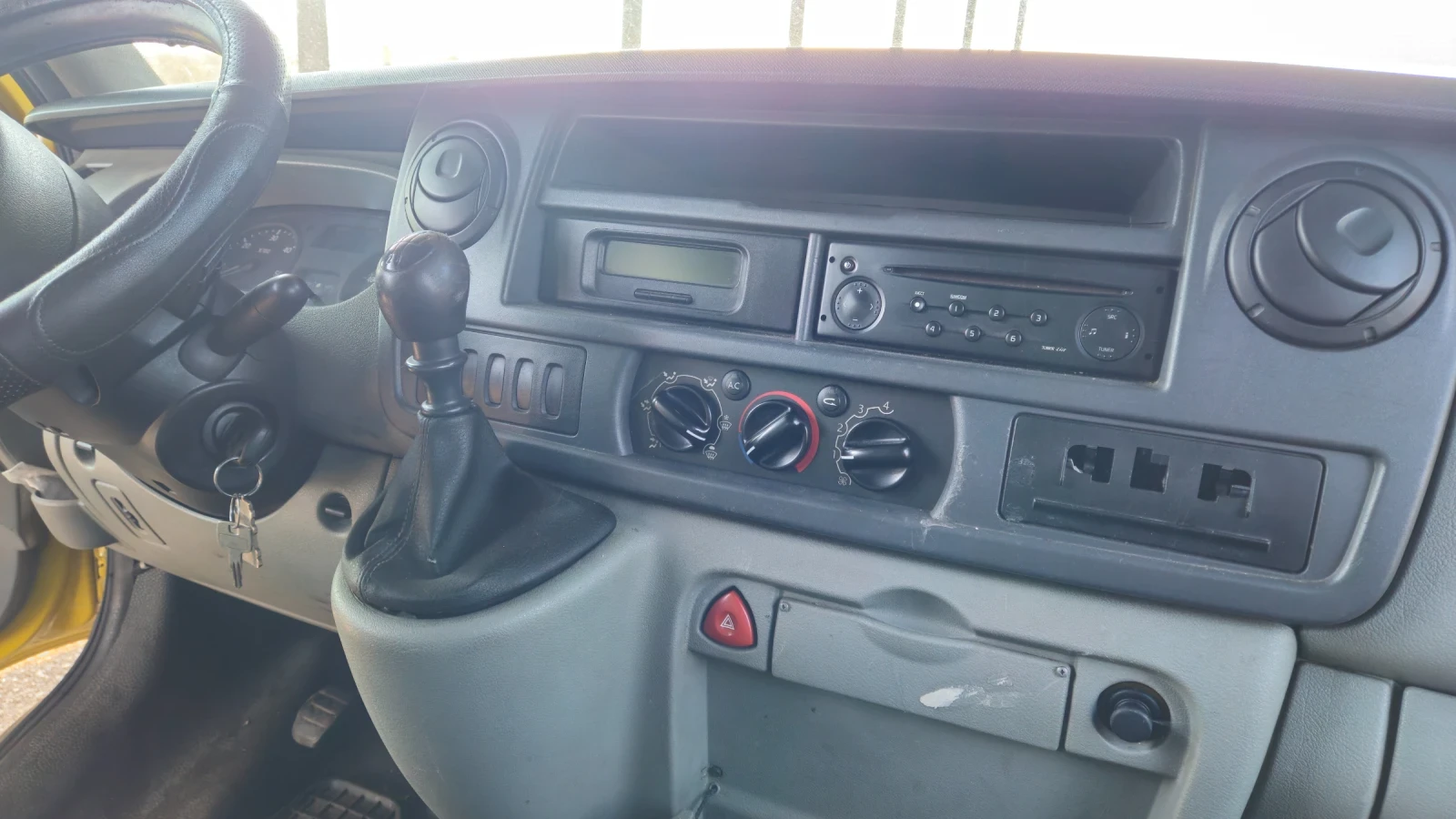 Renault Master 2.2dci/на части , снимка 7 - Бусове и автобуси - 53714783