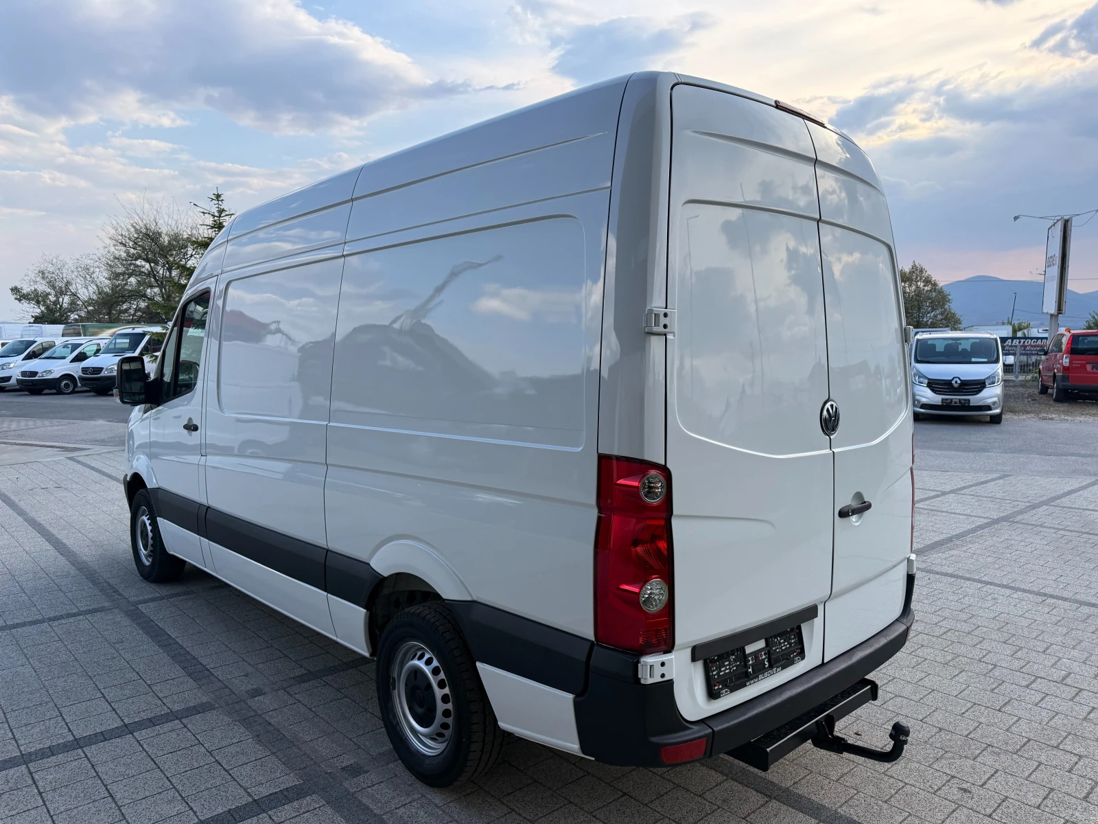 VW Crafter 2.5TDI Климатроник L2H2 Еuro 5 , снимка 6 - Бусове и автобуси - 56166677