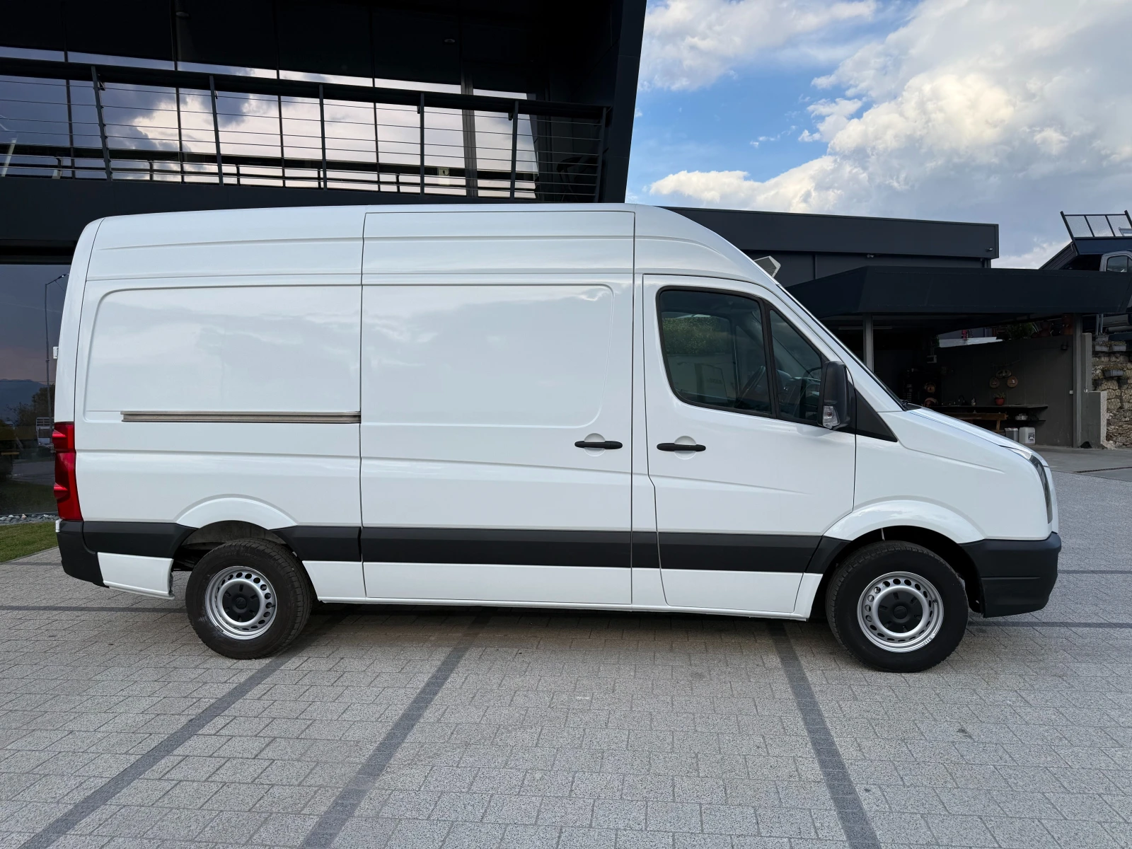 VW Crafter 2.5TDI Климатроник L2H2 Еuro 5 , снимка 8 - Бусове и автобуси - 56166677