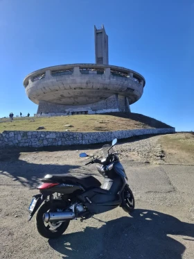 Yamaha X-max 250 - изображение 1