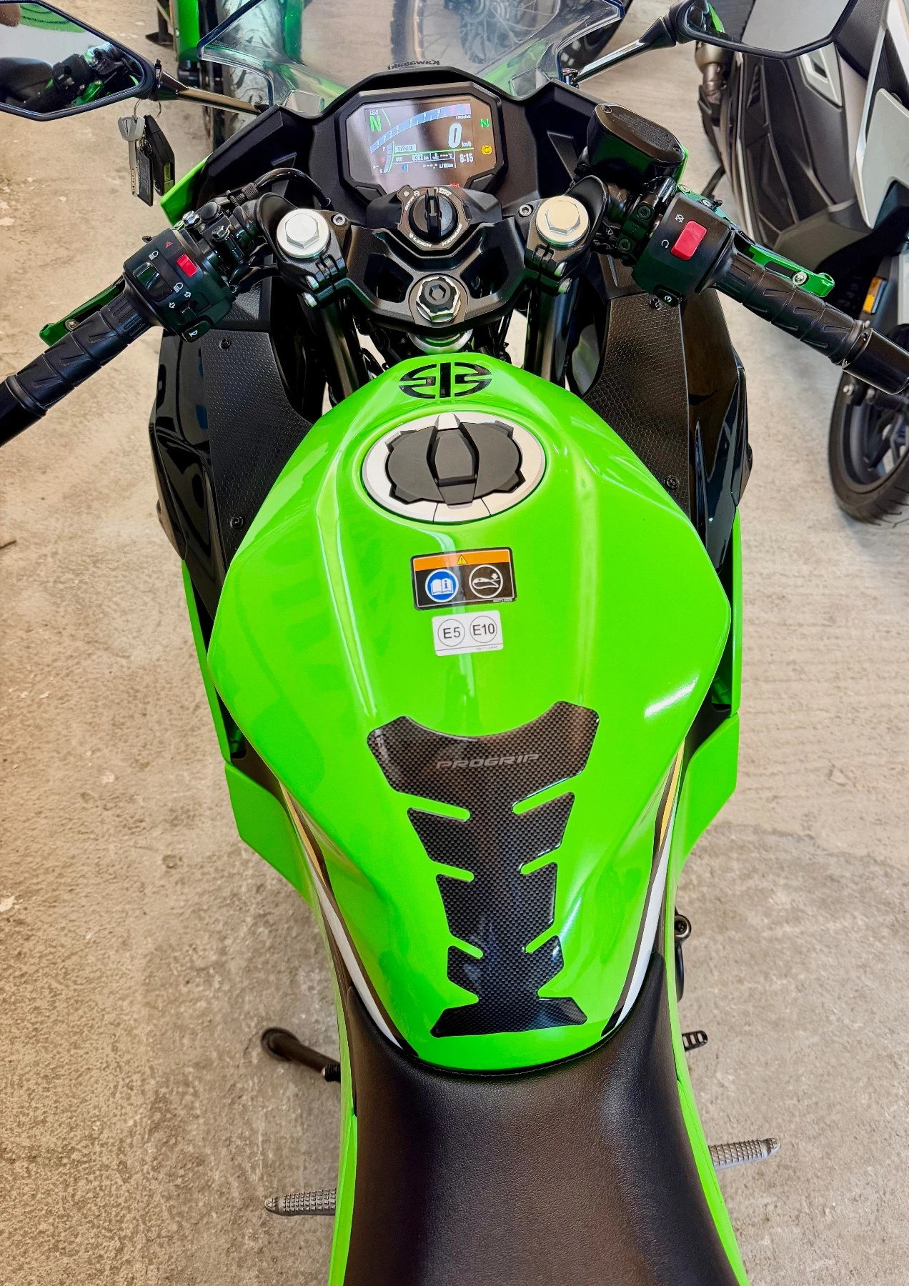 Kawasaki Ninja 500i ABS KEYLESS LED ���. �2 | Mobile.bg � ����������� 10