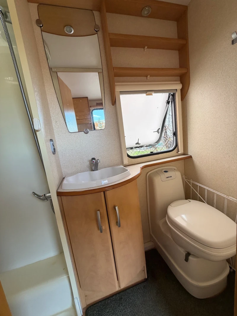 Каравана Burstner Bailey Pageant Series 5, снимка 9 - Каравани и кемпери - 53404782