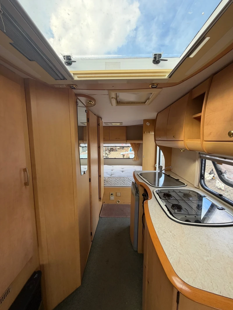 Каравана Burstner Bailey Pageant Series 5, снимка 12 - Каравани и кемпери - 53404782