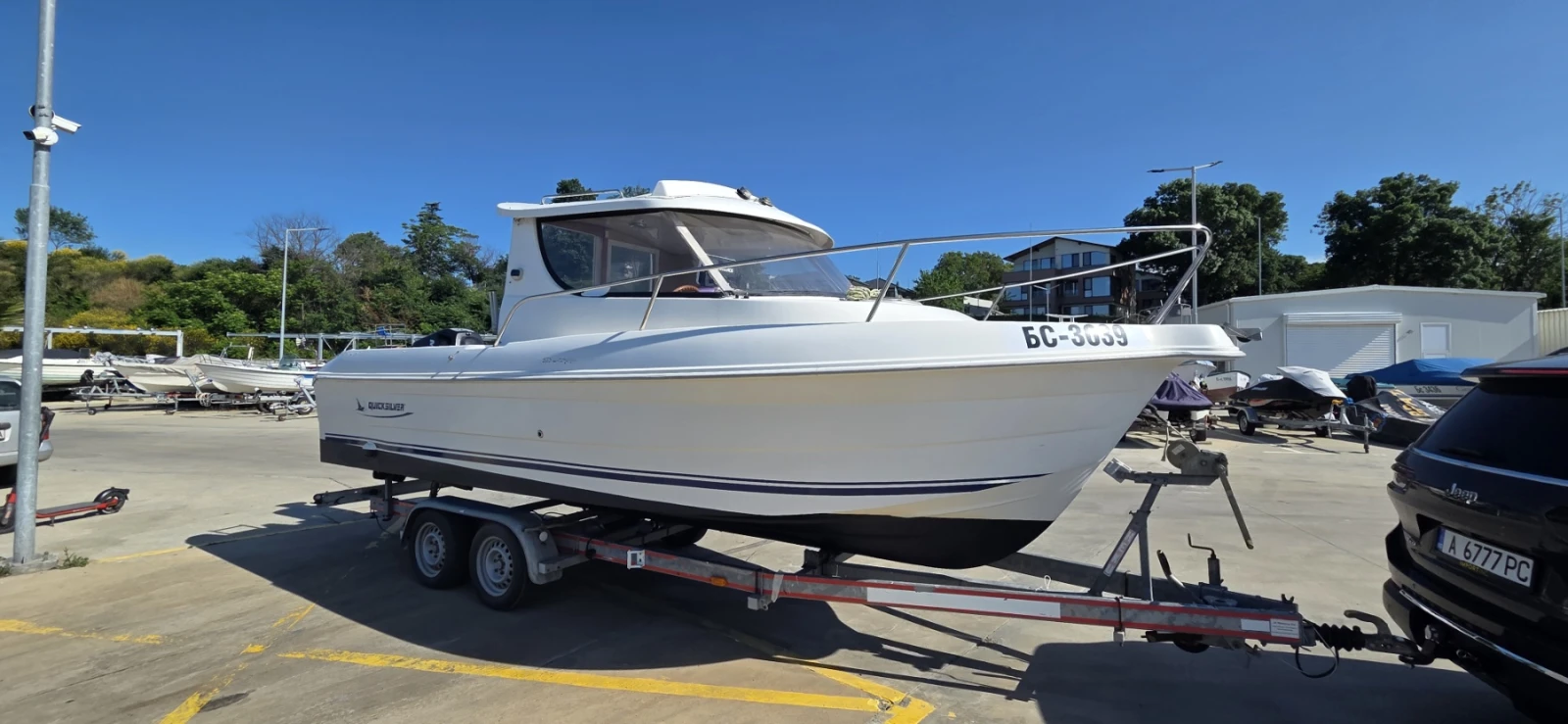 Моторна яхта Quicksilver 635 weekend, снимка 6 - Воден транспорт - 54917890