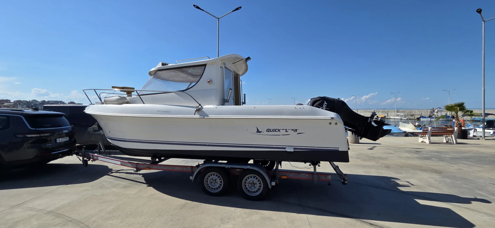 Моторна яхта Quicksilver 635 weekend, снимка 2 - Воден транспорт - 54917890