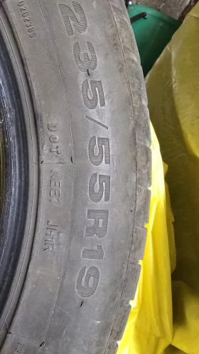 Гуми Летни 235/55R19, снимка 3