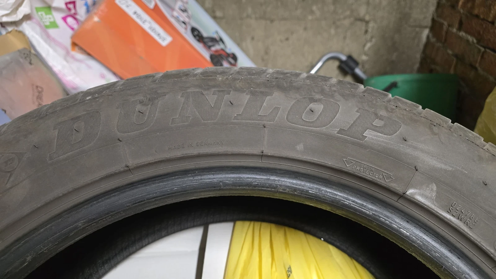 Гуми Летни 235/55R19, снимка 2 - Гуми и джанти - 53832032