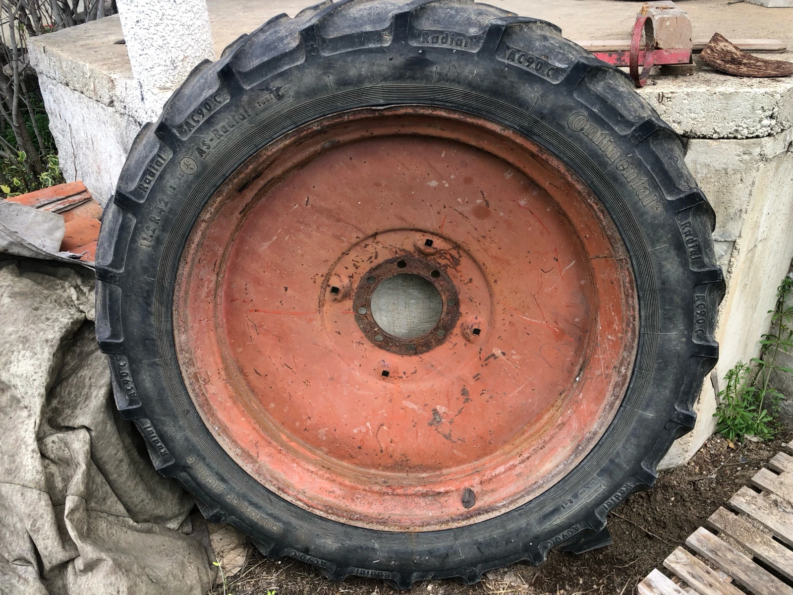 Гуми с джанти