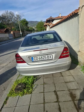Mercedes-Benz C 200, снимка 1