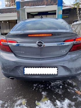 Opel Insignia, снимка 2 - Автомобили и джипове - 44133168