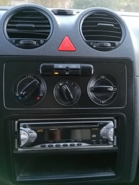 VW Caddy 2.0SDI-70к.с.klima - 5599 лв. / 2862.72 € - 31867391 11