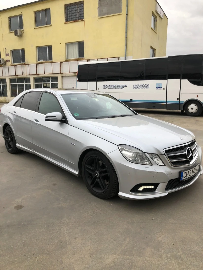 Mercedes-Benz E 350 AMG line, снимка 3 - Автомобили и джипове - 47640792