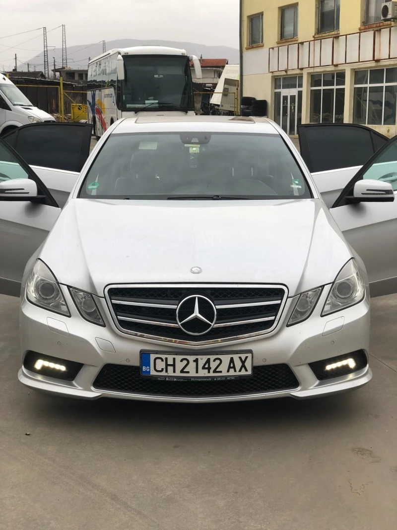 Mercedes-Benz E 350 AMG line, снимка 2 - Автомобили и джипове - 47640792