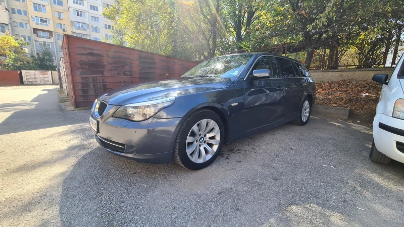 BMW 520, снимка 2 - Автомобили и джипове - 47355480