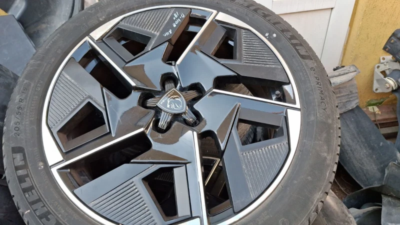 Peugeot 408 HN05-1, 2 турбо-130PS, снимка 14 - Автомобили и джипове - 47412171