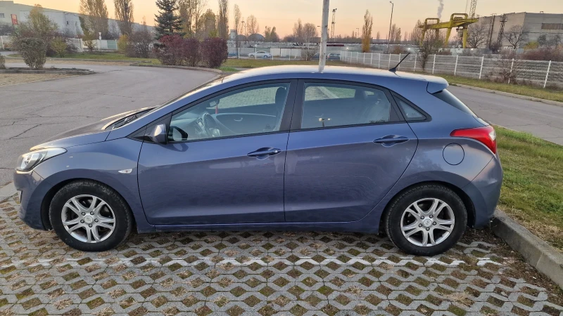 Hyundai I30, снимка 2 - Автомобили и джипове - 48003957