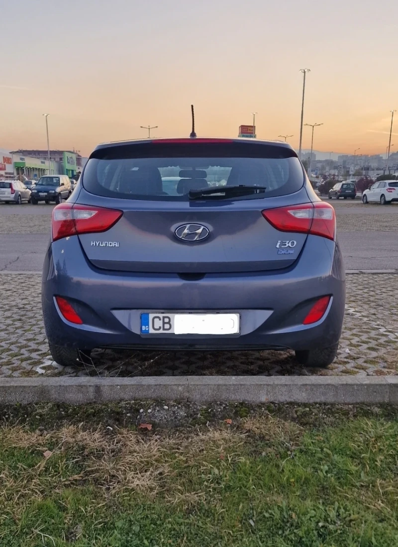 Hyundai I30, снимка 4 - Автомобили и джипове - 48003957