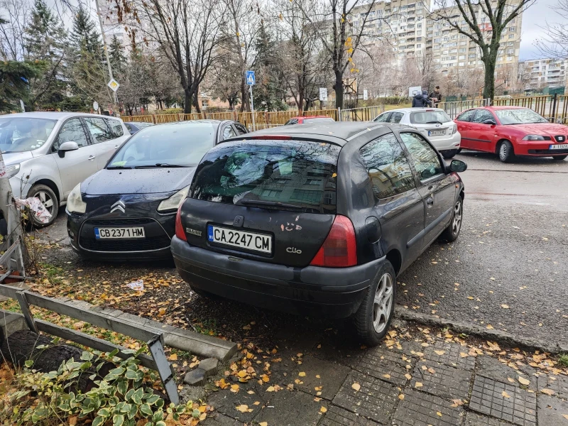 Renault Clio 1200, снимка 4 - Автомобили и джипове - 48283328