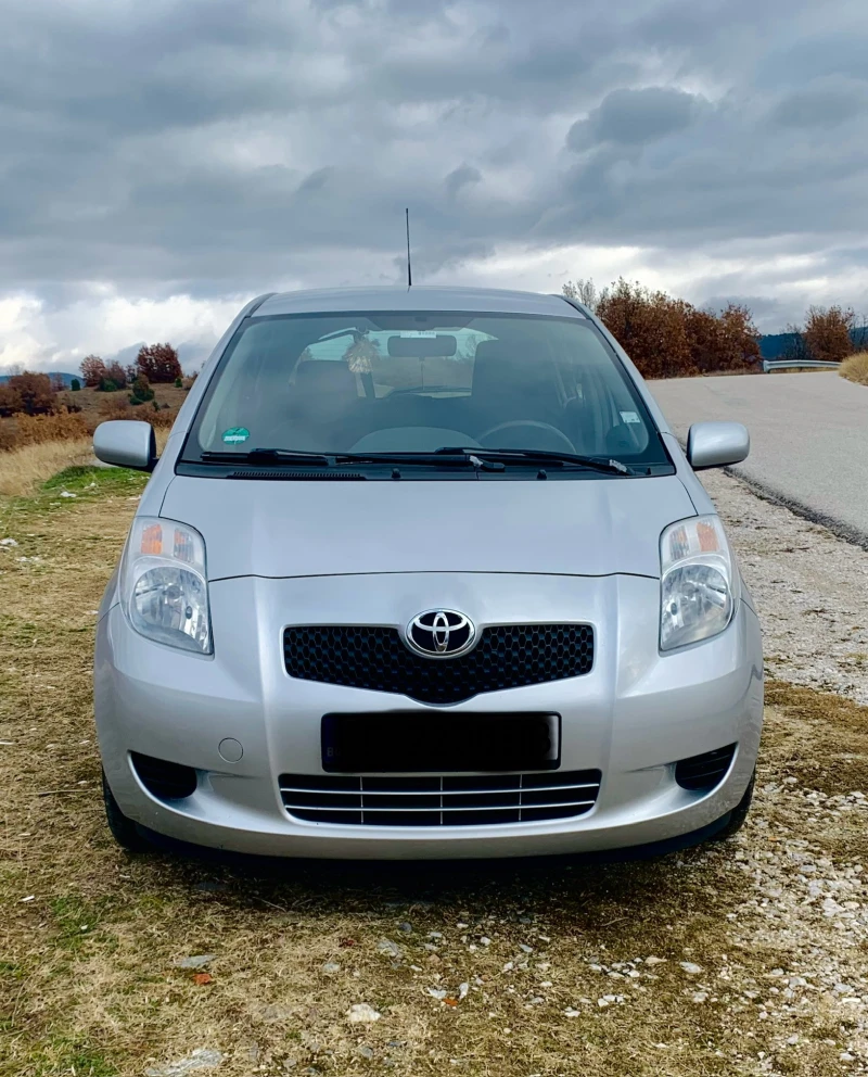 Toyota Yaris, снимка 2 - Автомобили и джипове - 48368357