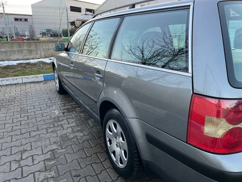 VW Passat 1.8T / LPG, снимка 10 - Автомобили и джипове - 48736529